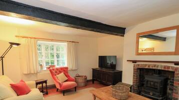 Cottage | Living area