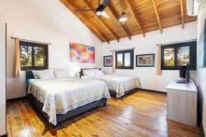 1 bedroom, WiFi - Pickleball in Paradise 1Br Access to the beach (Sandy Bay)