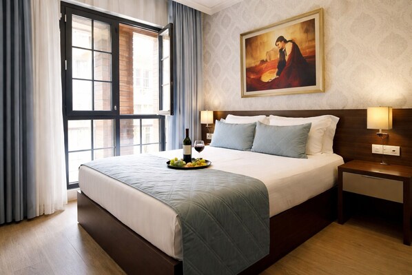 Deluxe Suite, 1 Double Bed with Sofa bed - Beyoglu Suites Hotel (Istanbul)