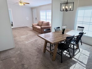 Dining - Countryside Home in Beautiful Aiken SC (Aiken)