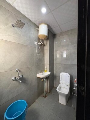 Bathroom - Hotel Shyam Mahal (Khatoo)