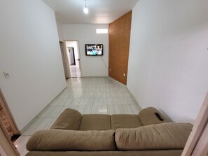 TV - Prime Location and Fair Price (Sumaré)