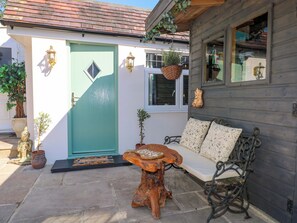 Terrace/patio - Shell Cottage (Bournemouth)