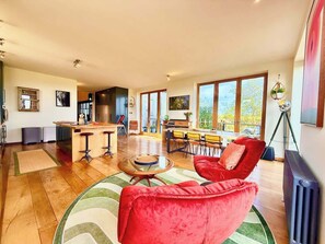 Interior - Grand Chapel with Views in Peaceful Devon Hills (Devon)
