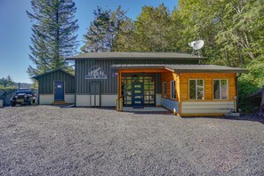 View from property - LifeSize Dinos 4BR HotTub (Washougal)