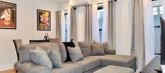 Large Manhattan 2 bedroom with full kitchen, washer dryer, and bathroom