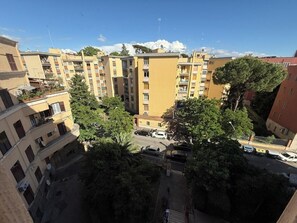 Exterior - A Window on Garbatella (Roma)