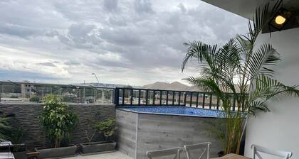 2 pisos con parrilla y terraza