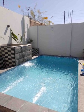 Pool - Casa de estreno con piscina, parrilla, jardín (Ica)
