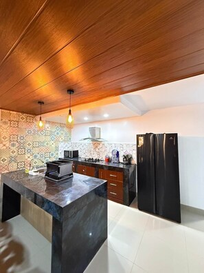 Private kitchen - Casa piscina, jardín, parrilla (Ica)