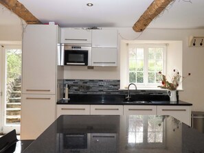 Private kitchen - The Mill House (Newton Abbot)