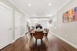 Dining - Spacious and furnished 4-bedroom in beautiful Washington, DC. (Washington)