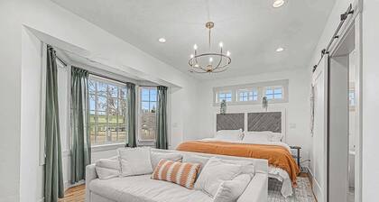 Historic Downtown Caldwell 5BR|Basement|Yard|BBQ