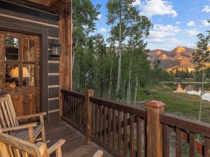 Property grounds - Telluride Luxury Lodge • Perfect for Families & Groups (Telluride)