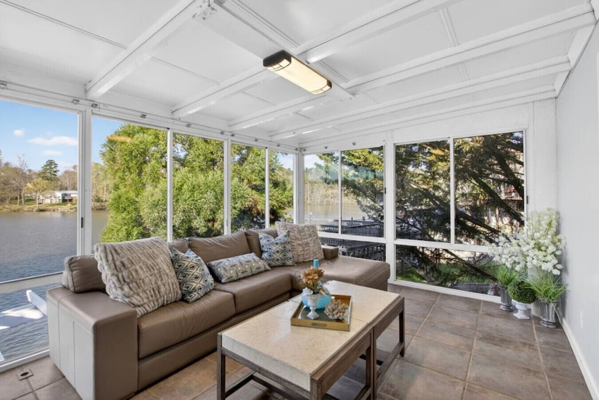 Lakefront Paradise W Private Dock & Stunning Views - Easley
