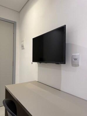 Deluxe Double Room, City View | Interior - Areião Park Hotel (Goiânia)