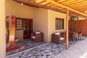 Terrace/patio - Oceanfront Beach House with Pool (Caponga)