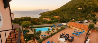 MARATEA, sea view apartment with pool use, 700 meters from the sea.