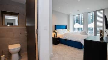 2 bedrooms
