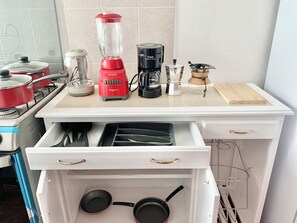 Private kitchen - FLAT 1/2___500mbps WiFi_desk with monitor/TV__kitchen_top floor (Oaxaca de Juárez)