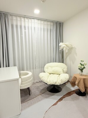 Interior - Room-dcondo Reef Artificial Pavement Pri (Kathu)