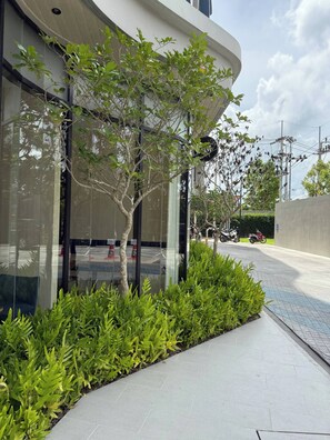 Shared Dormitory, 1 Bedroom, Accessible, Balcony | Garden - Room-dcondo Reef Artificial Pavement Pri (Kathu)