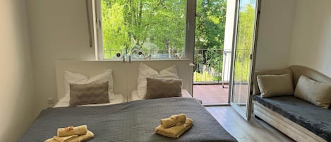 1 bedroom, iron/ironing board, WiFi