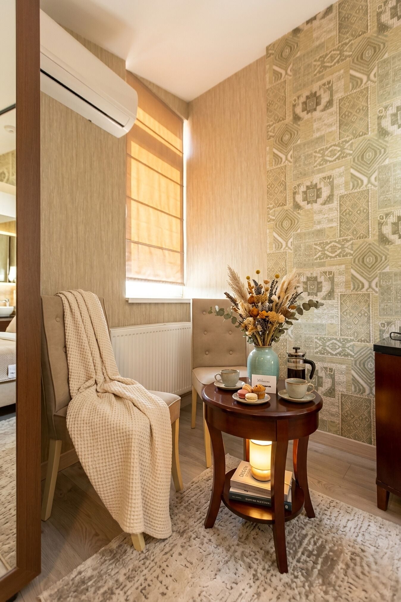 Comfort tweepersoonskamer, uitzicht op de stad | Interieur