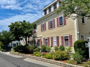 Exterior - Watership Inn (Provincetown)