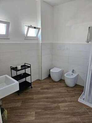 Habitación Deluxe, vistas a la ciudad | Baño