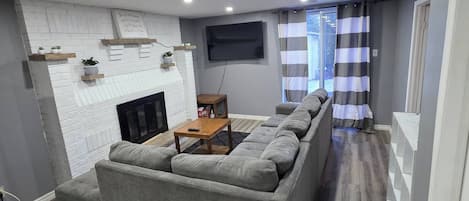 House, 2 Bedrooms, Accessible, Smoking | Living area