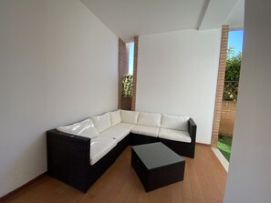 Terrace/patio - TWO-ROOM APARTMENT SLEEPS 5 IN THE COOP AREA-Rif. Agos (San Vincenzo)
