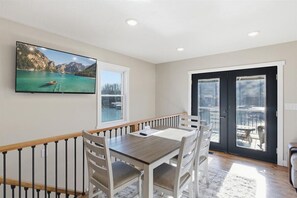 Dining - Lakefront Home with Private Dock (Lake Ozark)
