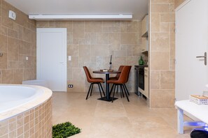 Interior - Sensori Nuit – Sauna, Jacuzzi & Sensory Experience near Vannes (Grand-Champ)
