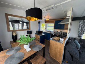 Interior - The Balmoral - Millfield Holiday Park (Ingoldmells)
