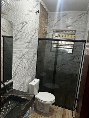 Bathroom - Vrbo Property (Mongaguá)