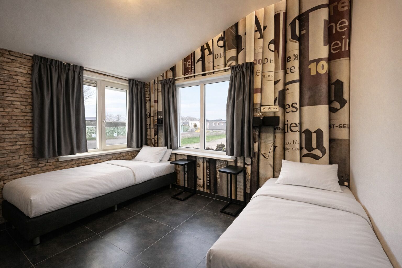 6 bedrooms, WiFi, bed sheets