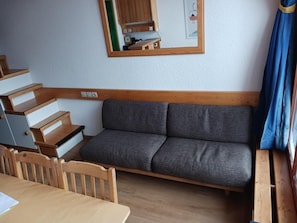 Living area - 300m from ski slopes, 6th floor, tv, 33m², Les Arcs (Les Arcs)