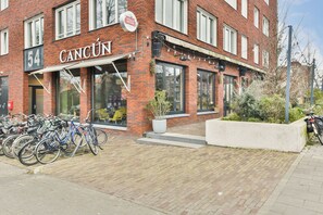 Exterior detail - Iconic Luxury Designer Canal Loft in Trendy Amsterdam East | Boutique Stay (Amsterdam)