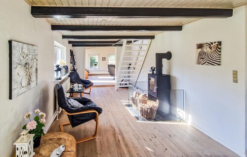 Lovely home in Bindslev with WiFi