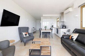 Living area - Steps to the best beach (Antibes)
