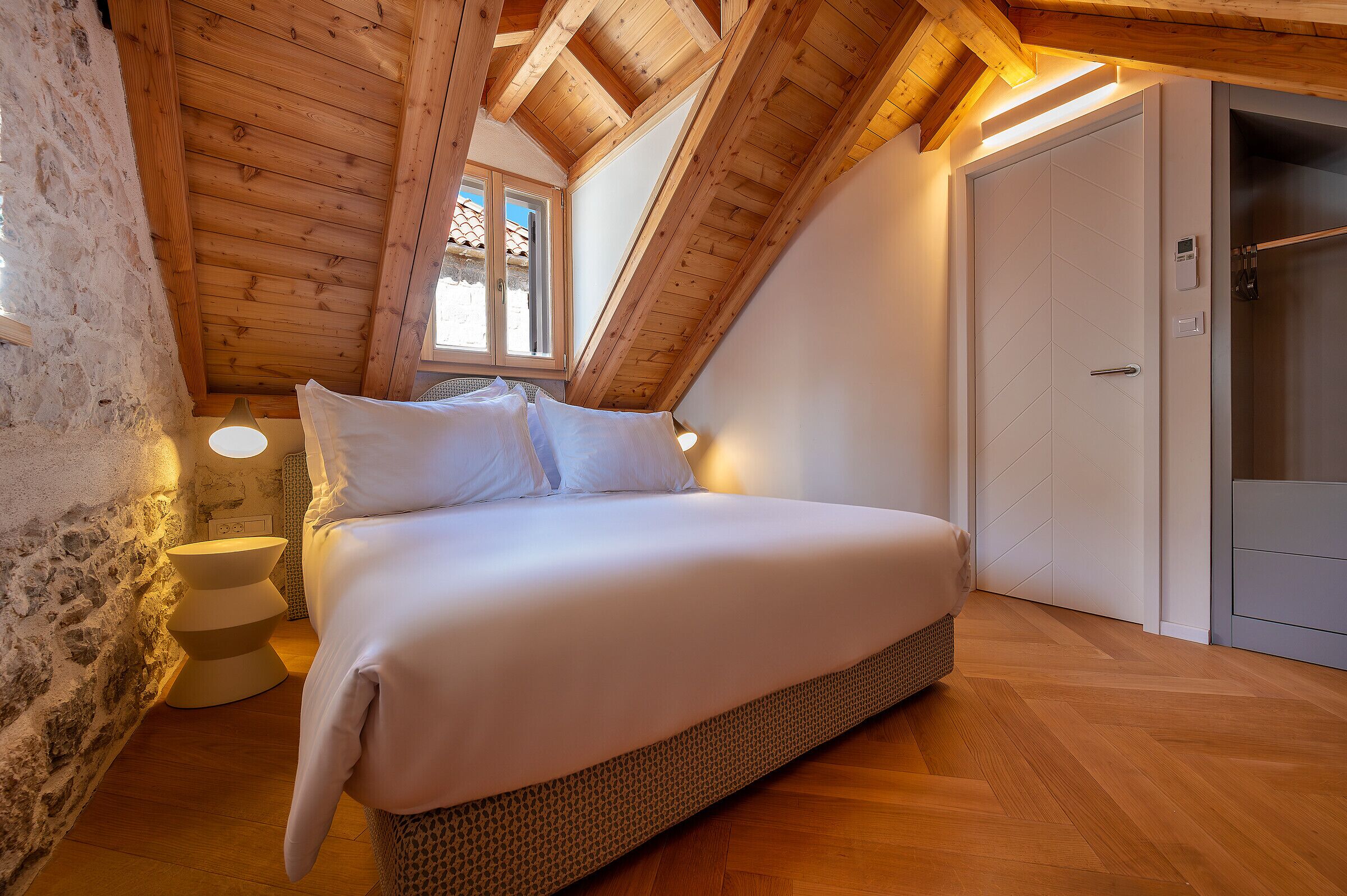 Deluxe Duplex, City View