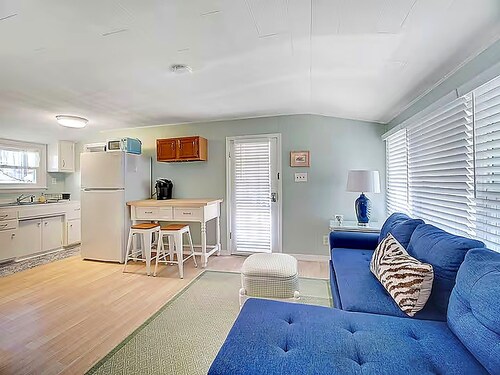 Steps to the Sand — Cozy 1BR with Renovated Bath & Private Porch