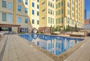 Outdoor pool - 2 bed loft retreat w/ pool, game room & valet - Downtown Dallas (Dallas)