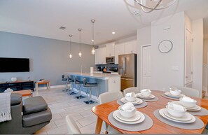 House - Go 23 - Champions Gate (Davenport)