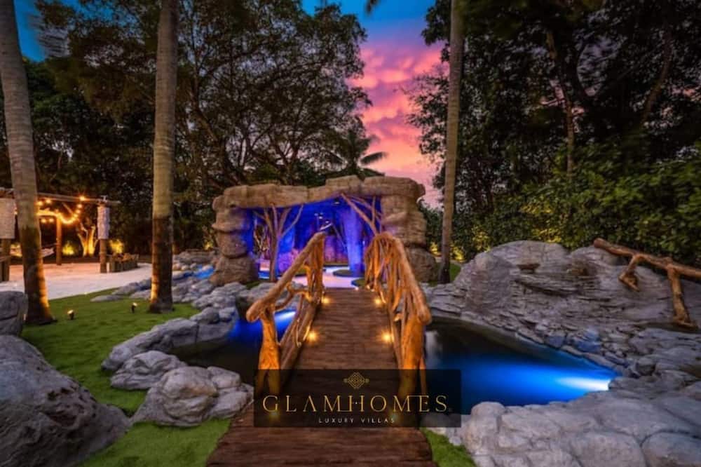 The Lagoon Miami's Exclusive Glam Grotto
