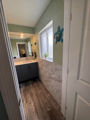 Interior - Pool Home close to Madeira Beach Pet friendly (Pinellas County)