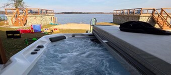 Castle Rock Lake Front | Pontoon | Private Beach | Billards Table