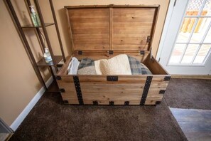 Room - The Comfy Nest, Minutes to Waterparks, Outlets, Casino (Tannersville)