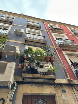 Exterior detail - La Reina Apartment by the Sea (Alicante (Alacant))